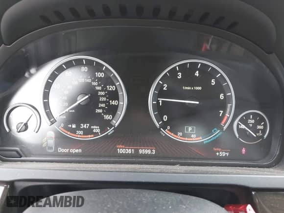 2011 BMW 7 Series 740Li z VIN WBAKB4C58BC575141, wystawiony jako IAAI lot #42104510 z przebiegiem 100 361 mil mil oraz . Historia ofert i sprzedaży dostępna na DreamBid. Obrazek 7.