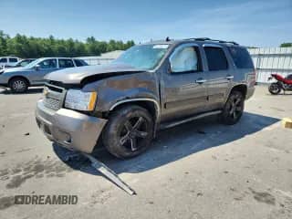 2012 Chevrolet Tahoe LT с VIN 1GNSKBE08CR100409, выставлен на аукционе Copart как лот 65739515 с пробегом Не указан миль и Списание • Salvage title. История ставок и продаж доступна на DreamBid. Изображение 1.