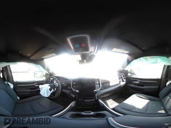 2025 Ram 1500 Big Horn с VIN 1C6RREFP0SN647137, выставлен на аукционе IAAI как лот 42179912 с пробегом 738 миль миль и . История ставок и продаж доступна на DreamBid. Изображение 22.