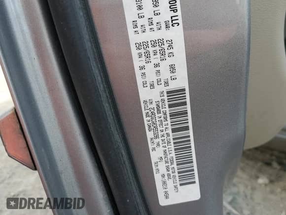 2013 Dodge Grand Caravan SXT z VIN 2C4RDGCG0DR553286, wystawiony jako Copart lot #84485135 z przebiegiem 157 927 mil mil oraz Czysty tytuł • Clean title. Historia ofert i sprzedaży dostępna na DreamBid. Obrazek 14.