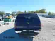 2003 Chevrolet Suburban LS с VIN 1GNFK16ZX3J214614, выставлен на аукционе IAAI как лот 43491434 с пробегом 236 742 миль миль и . История ставок и продаж доступна на DreamBid. Изображение 16.