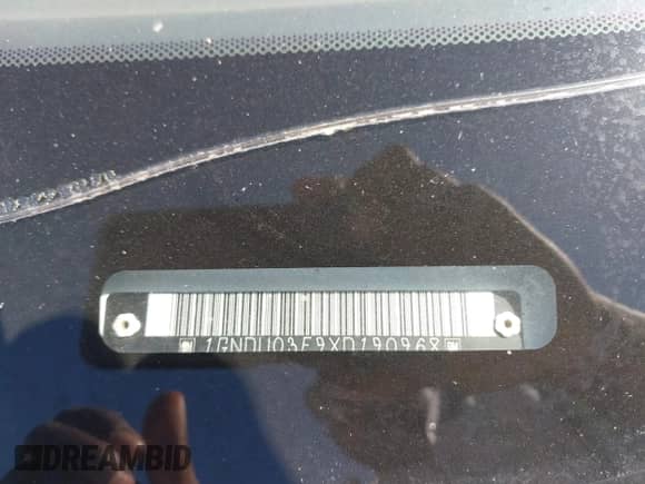 1999 Chevrolet Venture Plus 1SB с VIN 1GNDU03E9XD190968, выставлен на аукционе IAAI как лот 42305511 с пробегом 293 579 миль миль и . История ставок и продаж доступна на DreamBid. Изображение 9.