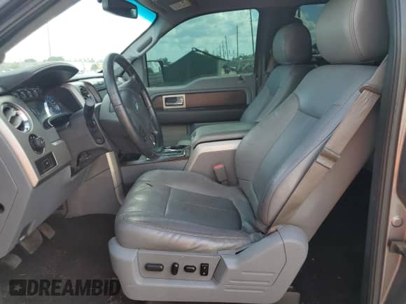 2014 Ford F-150 XLT с VIN 1FTFW1EF6EKF87585, выставлен на аукционе Copart как лот 90112075 с пробегом 170 807 миль миль и Чистый • Clean title. История ставок и продаж доступна на DreamBid. Изображение 7.