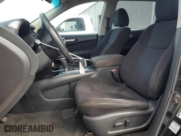 2014 Nissan Pathfinder Platinum с VIN 5N1AR2MN3EC731728, выставлен на аукционе Copart как лот 82391465 с пробегом 234 466 миль миль и Чистый • Clean title. История ставок и продаж доступна на DreamBid. Изображение 7.