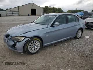 2009 BMW 3 Series 328i xDrive с VIN WBAPK73519A450205, выставлен на аукционе Copart как лот 71361955 с пробегом Не указан миль и Списание • Salvage title. История ставок и продаж доступна на DreamBid. Изображение 1.
