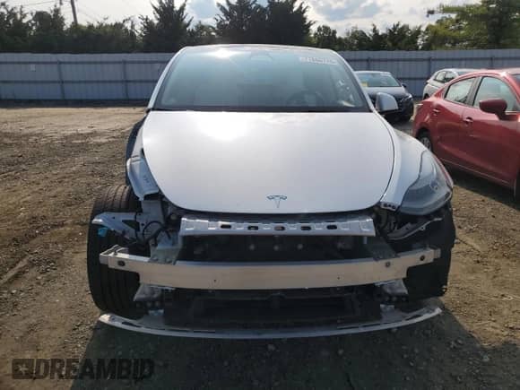 2022 Tesla Model Y Long Range с VIN 7SAYGDEEXNF536766, выставлен на аукционе Copart как лот 71866715 с пробегом 105 110 миль миль и Списание • Salvage title. История ставок и продаж доступна на DreamBid. Изображение 5.