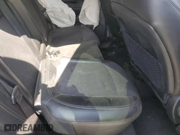 2020 Chevrolet Trax LT z VIN 3GNCJLSB0LL328141, wystawiony jako Copart lot #83783365 z przebiegiem Nie podano mil oraz Czysty tytuł • Clean title. Historia ofert i sprzedaży dostępna na DreamBid. Obrazek 10.