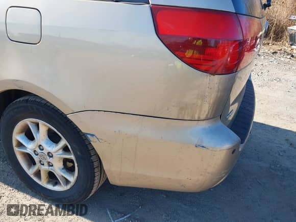 2005 Toyota Sienna XLE z VIN 5TDZA22CX5S385157, wystawiony jako IAAI lot #41622454 z przebiegiem 283 270 mil mil oraz . Historia ofert i sprzedaży dostępna na DreamBid. Obrazek 15.