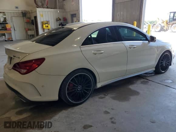 2014 Mercedes-Benz CLA 45 AMG с VIN WDDSJ5CB0EN037923, выставлен на аукционе Copart как лот 69415865 с пробегом 103 382 миль миль и Чистый • Clean title. История ставок и продаж доступна на DreamBid. Изображение 3.