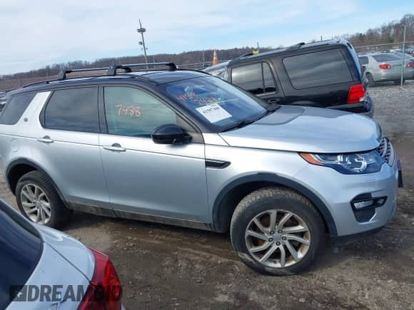 2018 Land Rover Discovery Sport HSE with VIN SALCR2RX6JH760704, listed as a IAAI auction lot 41587488 with 61,810 mi miles and . Bid and sale history available at DreamBid. Image 13.
