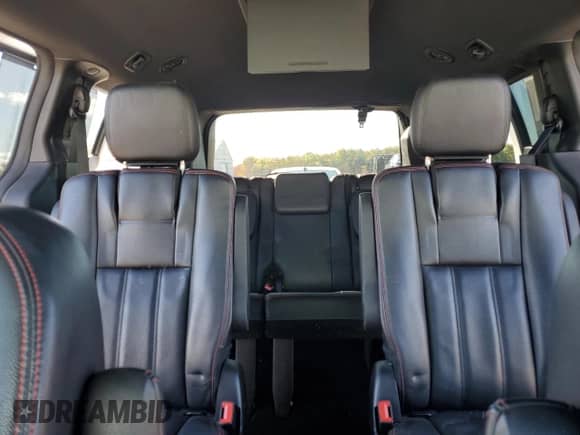 2018 Dodge Grand Caravan GT with VIN 2C4RDGEG2JR324570, listed as a Copart auction lot 87253835 with 143,915 mi miles and Salvage title. Bid and sale history available at DreamBid. Image 10.