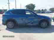 2023 Mazda CX-5 S Carbon Edition z VIN JM3KFBCM6P0112207, wystawiony jako IAAI lot #42747977 z przebiegiem 33 488 mil mil oraz . Historia ofert i sprzedaży dostępna na DreamBid. Obrazek 13.