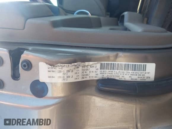 2006 Jeep Commander with VIN 1J8HH48N76C293897, listed as a IAAI auction lot 42021253 with 214,412 mi miles and . Bid and sale history available at DreamBid. Image 9.
