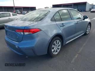 2021 Toyota Corolla LE с VIN JTDEPMAE7MJ147421, выставлен на аукционе IAAI как лот 43142290 с пробегом Не указан миль и . История ставок и продаж доступна на DreamBid. Изображение 4.