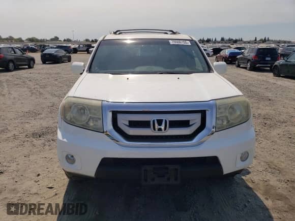 2010 Honda Pilot Touring with VIN 5FNYF4H86AB001871, listed as a Copart auction lot 70506155 with 133,582 mi miles and Salvage title. Bid and sale history available at DreamBid. Image 5.