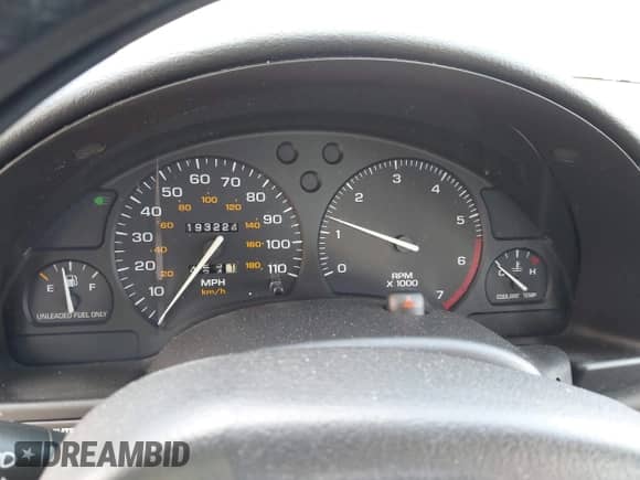 1997 Saturn SL with VIN 1G8ZH5285VZ117635, listed as a IAAI auction lot 42153929 with 193,224 mi miles and . Bid and sale history available at DreamBid. Image 7.