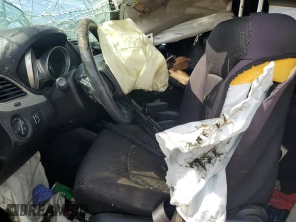 2014 Dodge Journey SXT with VIN 3C4PDCBG7ET127045, listed as a Copart auction lot 63470475 with Not provided miles and Salvage title. Bid and sale history available at DreamBid. Image 7.