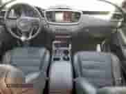 2016 Kia Sorento SXL с VIN 5XYPK4A58GG074670, выставлен на аукционе Copart как лот 66736465 с пробегом 143 911 миль миль и Списание • Salvage title. История ставок и продаж доступна на DreamBid. Изображение 8.