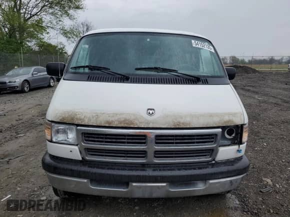1997 Dodge Cargo with VIN 2B6HB21Y1VK501065, listed as a Copart auction lot 54152135 with 229,148 mi miles and Salvage title. Bid and sale history available at DreamBid. Image 5.