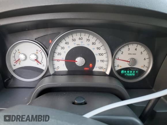 2005 Dodge Dakota SLT z VIN 1D7HW48K05S142669, wystawiony jako Copart lot #82400734 z przebiegiem 175 829 mil mil oraz Szkoda całkowita • Salvage title. Historia ofert i sprzedaży dostępna na DreamBid. Obrazek 9.