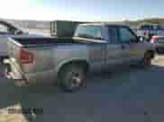 2003 Chevrolet S-10 Fleet z VIN 1GCCS19XX38242653, wystawiony jako Copart lot #73344404 z przebiegiem Nie podano mil oraz Szkoda całkowita • Salvage title. Historia ofert i sprzedaży dostępna na DreamBid. Obrazek 3.