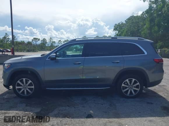 2020 Mercedes-Benz GLS 450 with VIN 4JGFF5KE1LA138073, listed as a IAAI auction lot 42418060 with 108,623 mi miles and . Bid and sale history available at DreamBid. Image 15.