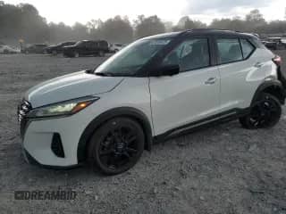 2023 Nissan Kicks SR с VIN 3N1CP5DVXPL505233, выставлен на аукционе Copart как лот 67016475 с пробегом 23 263 миль миль и Списание • Salvage title. История ставок и продаж доступна на DreamBid. Изображение 1.