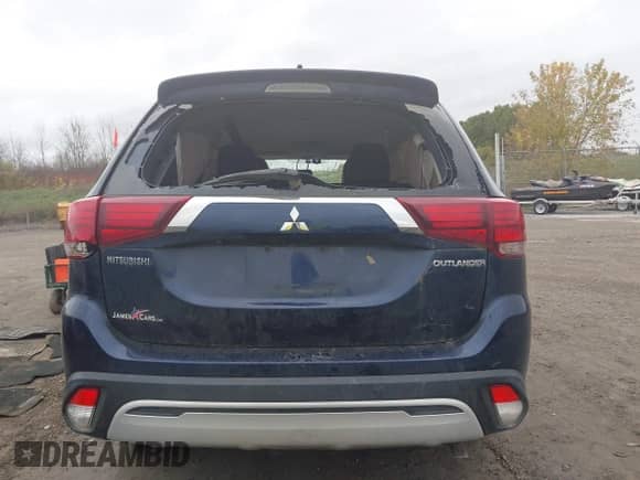 2019 Mitsubishi Outlander ES z VIN JA4AZ3A39KZ004223, wystawiony jako IAAI lot #43507250 z przebiegiem 88 621 mil mil oraz . Historia ofert i sprzedaży dostępna na DreamBid. Obrazek 17.