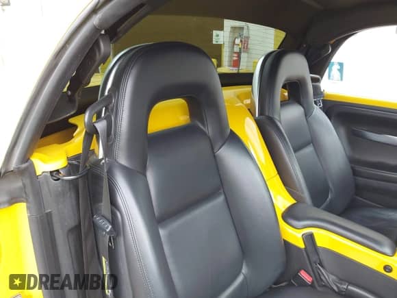 2004 Chevrolet SSR LS с VIN 1GCES14P24B111494, выставлен на аукционе IAAI как лот 42720013 с пробегом 104 625 миль миль и . История ставок и продаж доступна на DreamBid. Изображение 8.