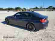 2015 BMW 3 Series 320i z VIN WBA3B1C53FK139411, wystawiony jako Copart lot #90395895 z przebiegiem 172 038 mil mil oraz Czysty tytuł • Clean title. Historia ofert i sprzedaży dostępna na DreamBid. Obrazek 2.