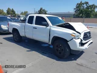 2017 Toyota Tacoma SR z VIN 5TFRX5GNXHX089726, wystawiony jako IAAI lot #42664063 z przebiegiem 127 921 mil mil oraz . Historia ofert i sprzedaży dostępna na DreamBid. Obrazek 1.