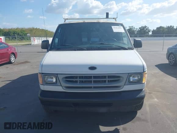 2002 Ford Econoline Cargo с VIN 1FTRE14W82HA72355, выставлен на аукционе IAAI как лот 43414083 с пробегом 52 394 миль миль и . История ставок и продаж доступна на DreamBid. Изображение 6.