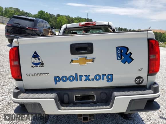 2018 Chevrolet Colorado 2WD LT с VIN 1GCHSCEA9J1165735, выставлен на аукционе Copart как лот 56942795 с пробегом Не указан миль и Списание • Salvage title. История ставок и продаж доступна на DreamBid. Изображение 6.