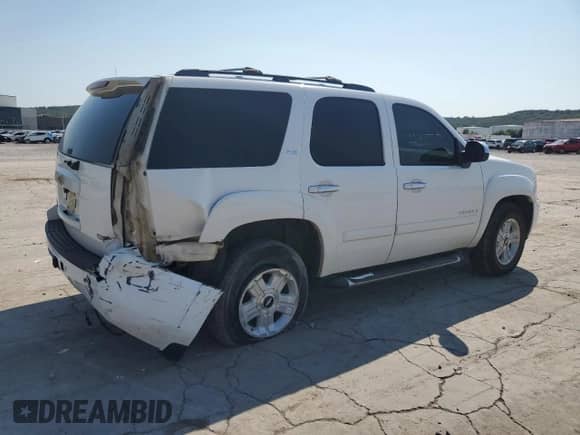 2007 Chevrolet Tahoe LT z VIN 1GNFK13077R388928, wystawiony jako Copart lot #71288255 z przebiegiem 325 049 mil mil oraz Szkoda całkowita • Salvage title. Historia ofert i sprzedaży dostępna na DreamBid. Obrazek 3.