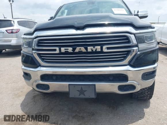 2019 Ram 1500 Laramie with VIN 1C6RREJT0KN916693, listed as a IAAI auction lot 42386221 with 137,499 mi miles and . Bid and sale history available at DreamBid. Image 11.