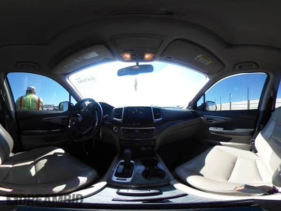 2016 Honda Pilot EX-L z VIN 5FNYF5H86GB041785, wystawiony jako IAAI lot #43475382 z przebiegiem 207 323 mil mil oraz . Historia ofert i sprzedaży dostępna na DreamBid. Obrazek 18.