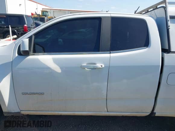 2020 Chevrolet Colorado 2WD LT with VIN 1GCHSCEN6L1198214, listed as a IAAI auction lot 41688526 with 160,544 mi miles and . Bid and sale history available at DreamBid. Image 15.