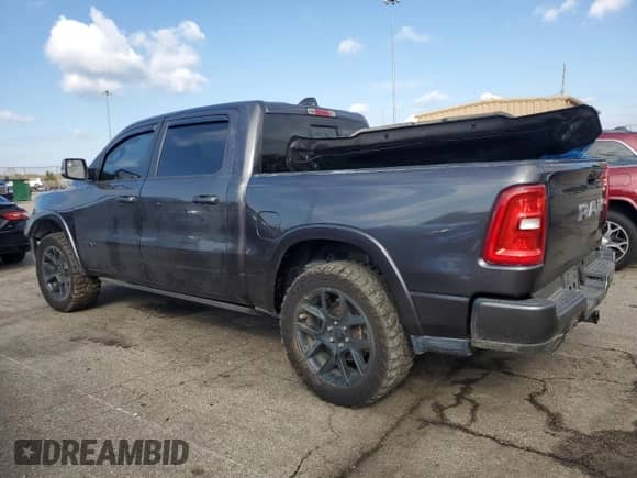 2021 Ram 1500 Laramie с VIN 1C6SRFJT8MN558866, выставлен на аукционе Copart как лот 90870685 с пробегом 39 881 миль миль и Чистый • Clean title. История ставок и продаж доступна на DreamBid. Изображение 2.