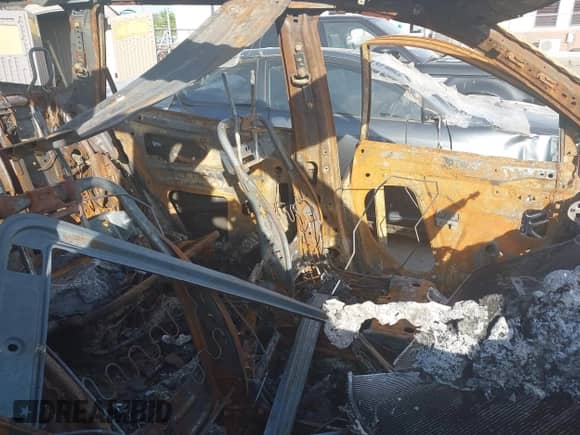 2014 Nissan Pathfinder Platinum Hybrid with VIN 5N1CR2MM4EC638247, listed as a IAAI auction lot 42067363 with Not provided miles and . Bid and sale history available at DreamBid. Image 12.