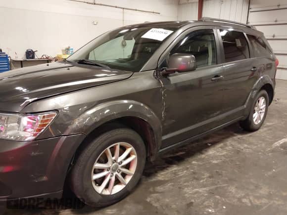 2015 Dodge Journey SXT with VIN 3C4PDDBG3FT596818, listed as a IAAI auction lot 42722530 with 148,968 mi miles and . Bid and sale history available at DreamBid. Image 19.