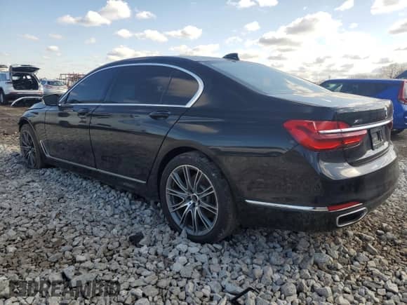 2016 BMW 7 Series 750i xDrive с VIN WBA7F2C53GG418096, выставлен на аукционе Copart как лот 52009075 с пробегом 126 820 миль миль и Списание • Salvage title. История ставок и продаж доступна на DreamBid. Изображение 2.