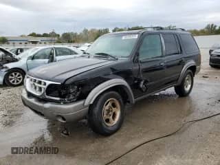 1999 Ford Explorer XLT with VIN 1FMZU34E1XZB81999, listed as a Copart auction lot 85360325 with 265,475 mi miles and Non repairable. Bid and sale history available at DreamBid. Image 1.
