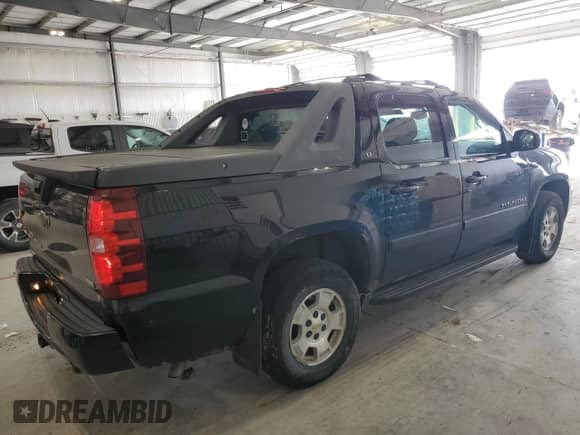 2007 Chevrolet Avalanche 1LT с VIN 3GNFK12317G302556, выставлен на аукционе Copart как лот 66500565 с пробегом 181 452 миль миль и Списание • Salvage title. История ставок и продаж доступна на DreamBid. Изображение 3.