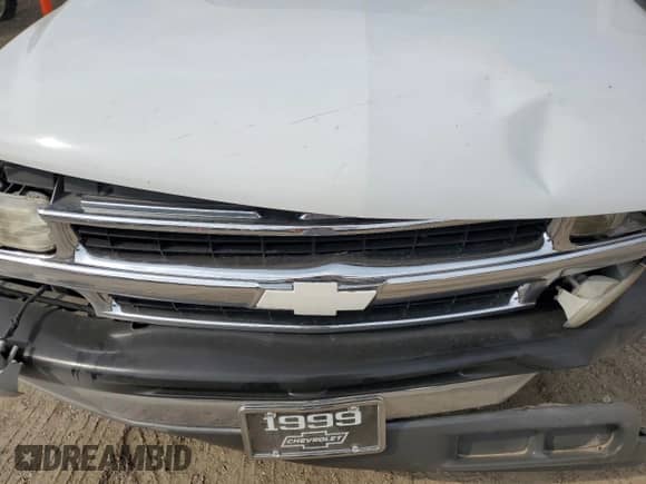 1999 Chevrolet Silverado 1500 z VIN 1GCEC14W8XE153966, wystawiony jako Copart lot #80887785 z przebiegiem Nie podano mil oraz Szkoda całkowita • Salvage title. Historia ofert i sprzedaży dostępna na DreamBid. Obrazek 11.