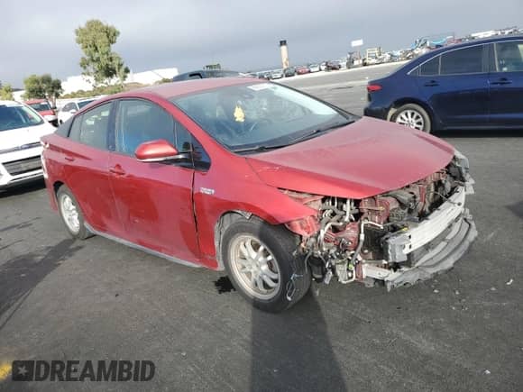 2018 Toyota Prius Plus with VIN JTDKARFP7J3086213, listed as a Copart auction lot 90825275 with 153,168 mi miles and Salvage title. Bid and sale history available at DreamBid. Image 4.