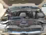 2007 Chevrolet Silverado 2500HD Work Truck z VIN 1GCHK29U87E108250, wystawiony jako Copart lot #77108494 z przebiegiem 342 711 mil mil oraz Czysty tytuł • Clean title. Historia ofert i sprzedaży dostępna na DreamBid. Obrazek 11.