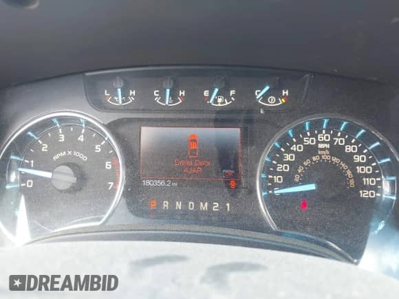 2011 Ford F-150 XLT z VIN 1FTFW1ET0BFC56821, wystawiony jako IAAI lot #42549746 z przebiegiem 180 356 mil mil oraz . Historia ofert i sprzedaży dostępna na DreamBid. Obrazek 7.