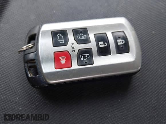 2014 Toyota Sienna Limited с VIN 5TDDK3DC2ES086353, выставлен на аукционе IAAI как лот 42462888 с пробегом 152 156 миль миль и . История ставок и продаж доступна на DreamBid. Изображение 11.