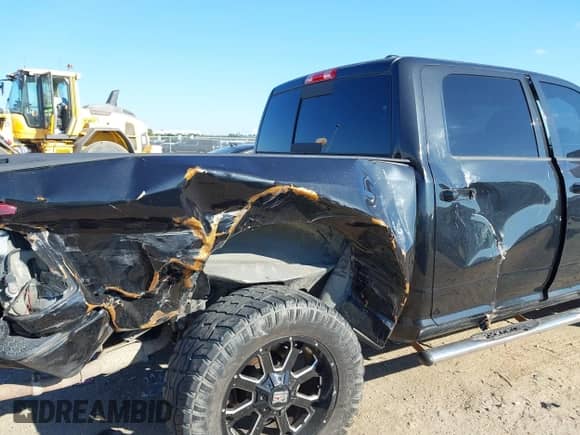 2010 Dodge 1500 SLT с VIN 1D7RB1CT4AS206141, выставлен на аукционе IAAI как лот 43426945 с пробегом 343 425 миль миль и . История ставок и продаж доступна на DreamBid. Изображение 6.