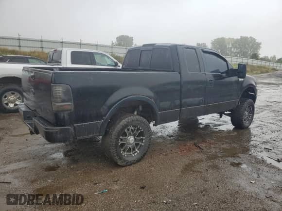 2008 Ford F-150 XLT z VIN 1FTPX14V18FB27600, wystawiony jako Copart lot #71607405 z przebiegiem 310 751 mil mil oraz Czysty tytuł • Clean title. Historia ofert i sprzedaży dostępna na DreamBid. Obrazek 3.